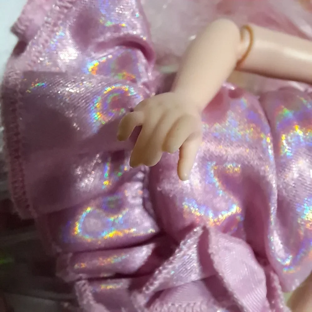 Rainbow High Shimmer Bella Parker Doll No Shoes